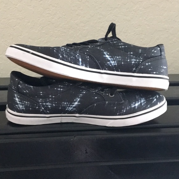 NWOT Vans lace up - Picture 4 of 8